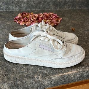 Women’s Reebok club c 85 mule white slip on sneakers 8 U.S. white